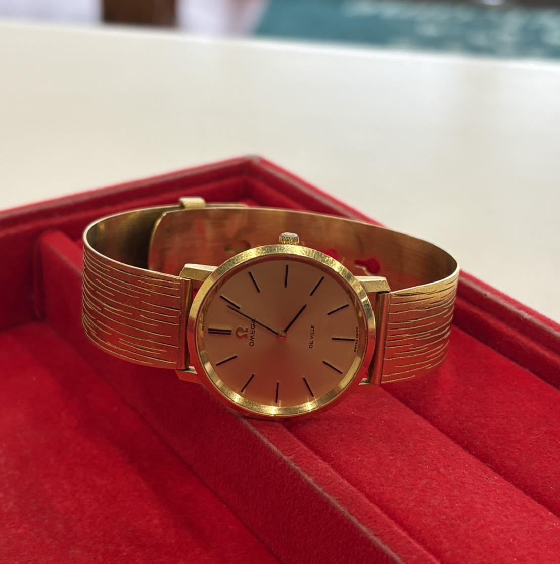 OMEGA（オメガ）デ・ヴィルの金時計をお買取りいたしました！